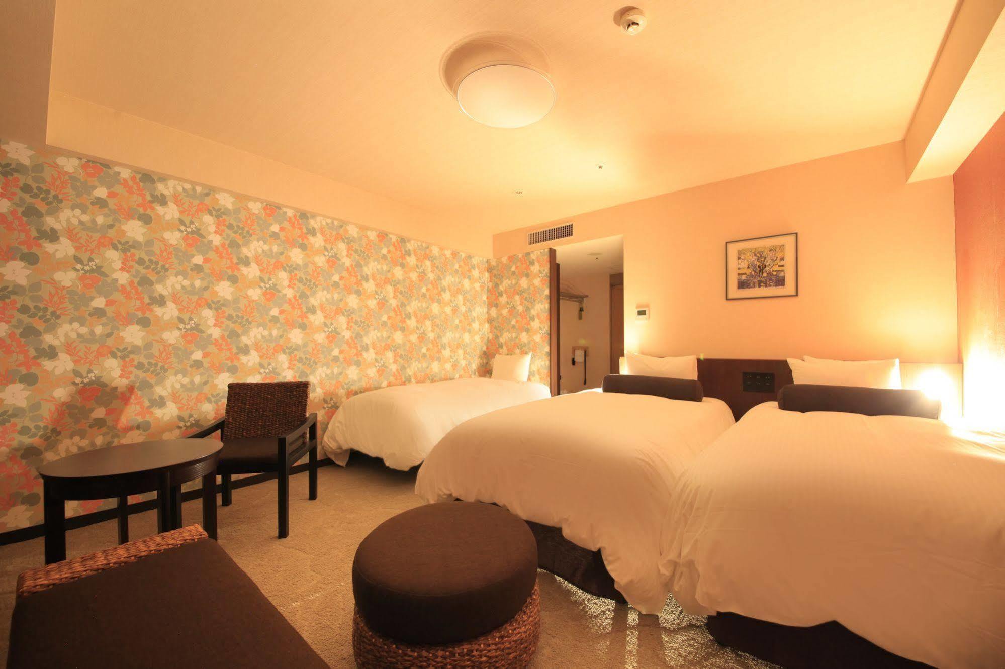 Richmond Hotel Naha Kumoji Eksteriør billede